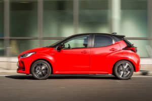 Toyota-yaris-2021